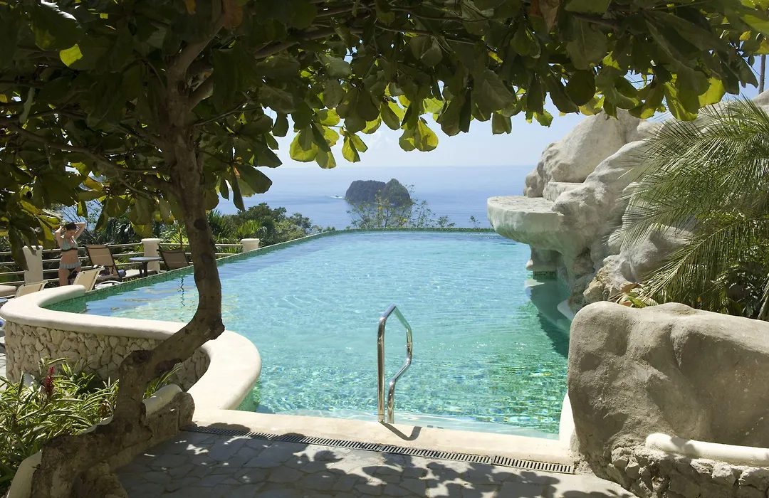 Parador Nature Resort And Spa-1